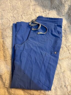 Figs Straight Leg Scrub Pants in Royal Blue